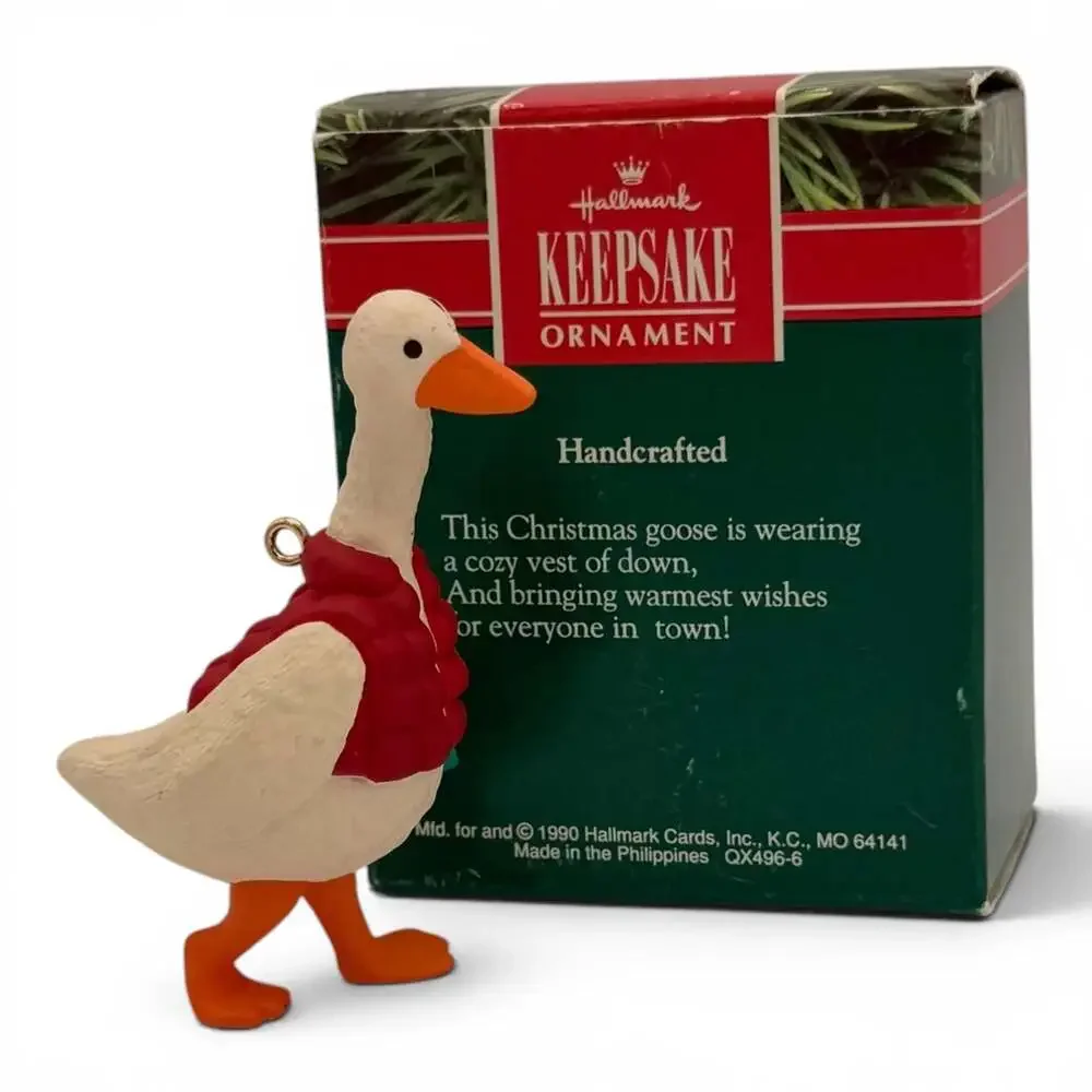 Hallmark Ornament: 1990 Cozy Goose